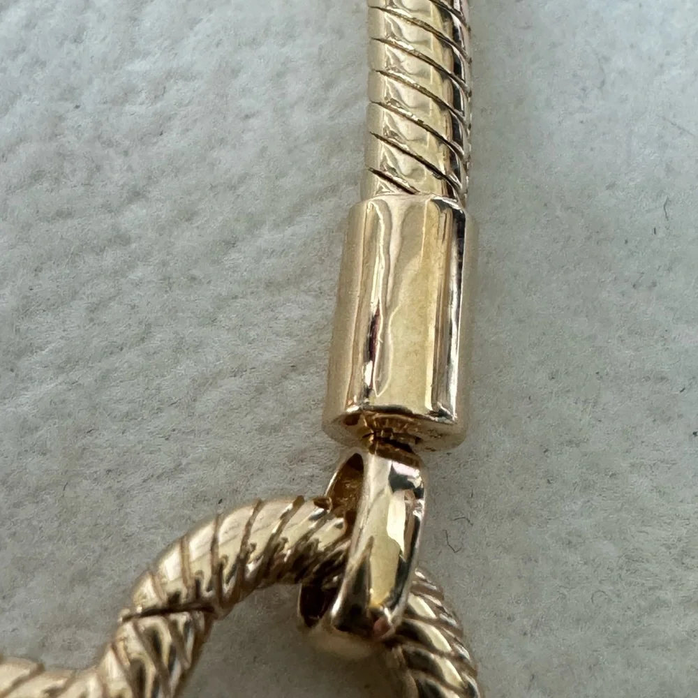 ❗️NEW❗️Pandora 14k Gold  Moments Heart Closure Snake Chain Bracelet 6.3 Inches - Picture 7 of 10